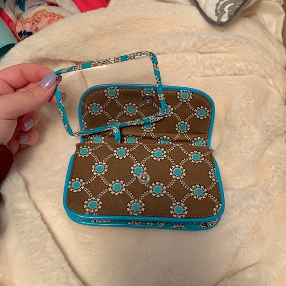 NEW VERA BRADLEY WALLET WITH ID CASE ✨ - Picture 4 of 5
